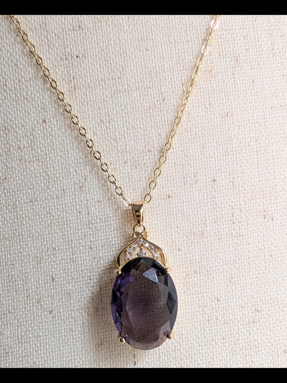 Gold Pendant Necklace with Deep Purple Oval Glass Gemstone - Picture 5 of 10